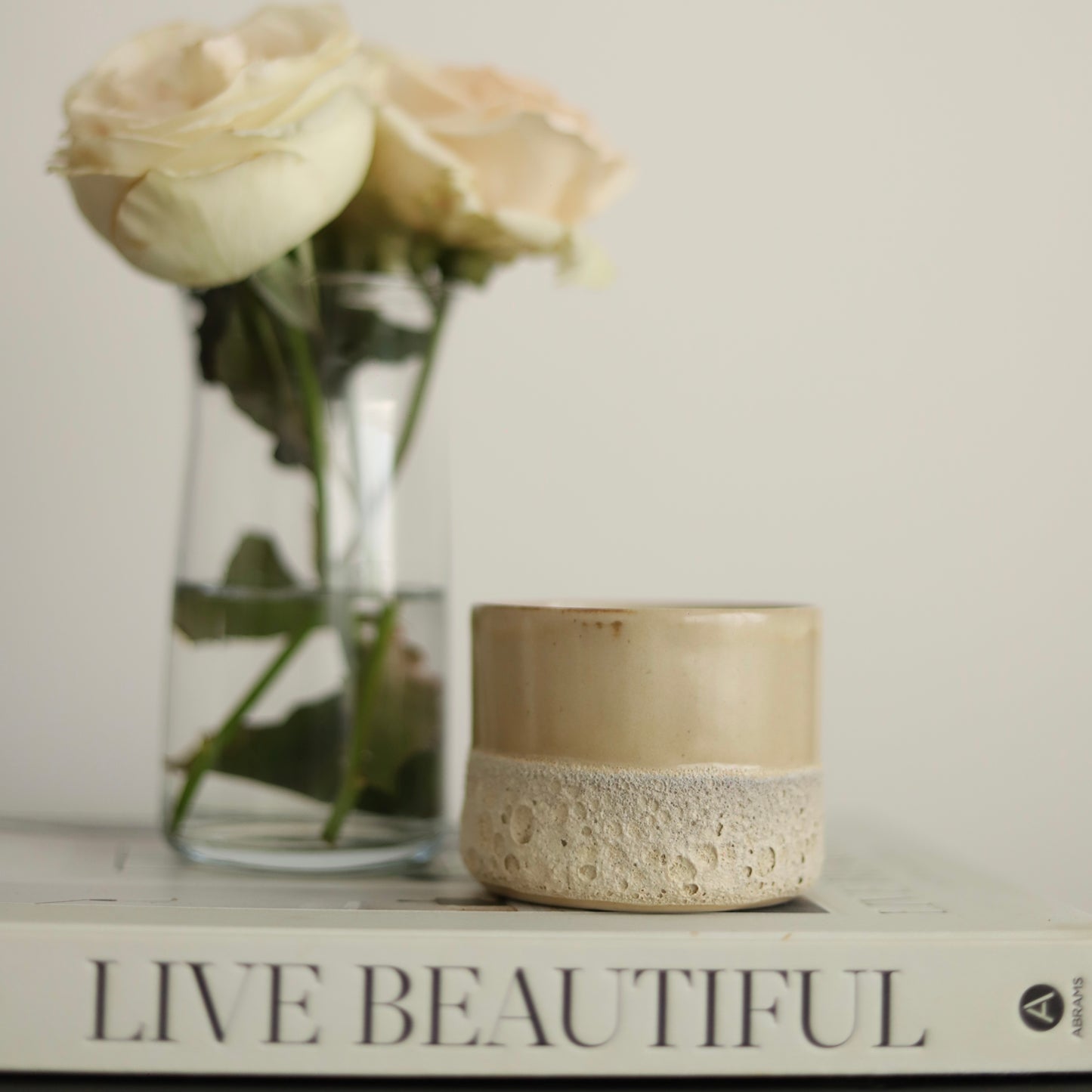 Hera Beige Light Mug