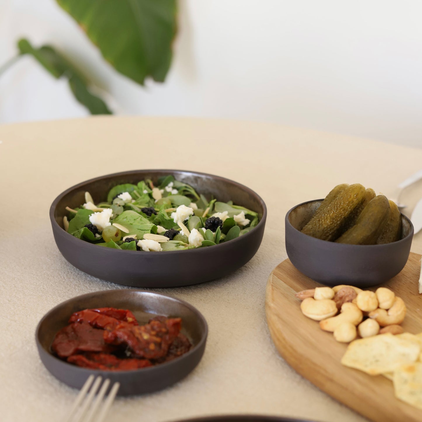 Gaia Black Yayvan Kase